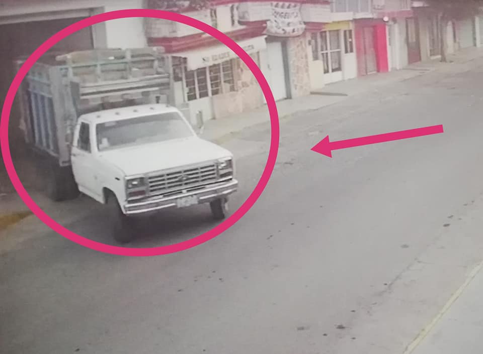 Roban en 24 horas dos camionetas de carga en Tecamachalco