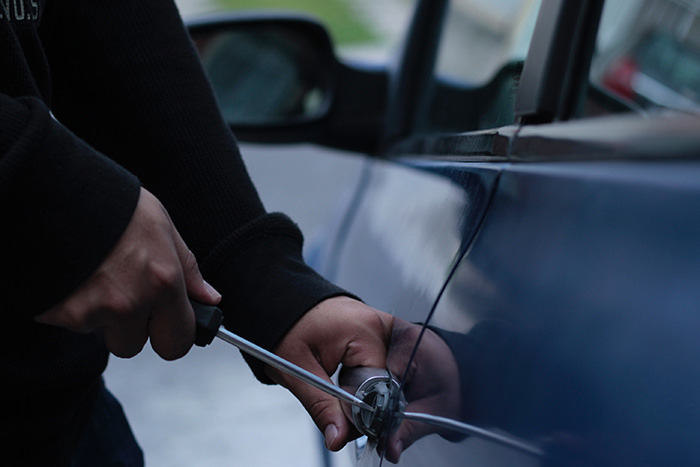 Estacionamientos, blanco de ladrones los días lunes en Izúcar