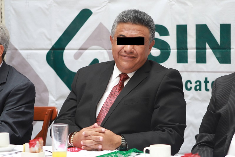 Siguen vigentes cargos contra el ex auditor Francisco Romero: FGE