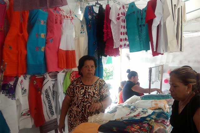 Amenaza ropa artesanal china diseños de productores indígenas | Municipios  Puebla | Noticias del estado de Puebla