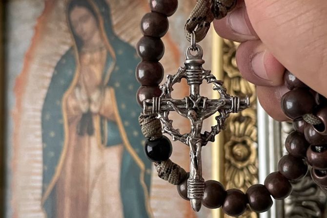 Iglesia convoca a rosario por la paz y el fin de la violencia en México