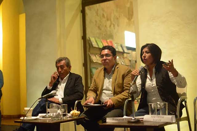 Participó Roxana Luna en el debate de los estudiantes de la BUAP