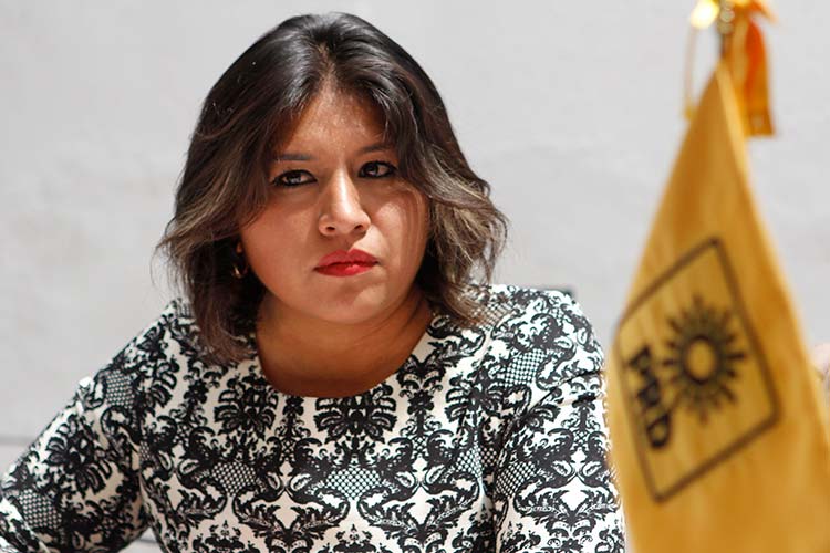 Moreno Valle crea sus propios problemas: Roxana Luna