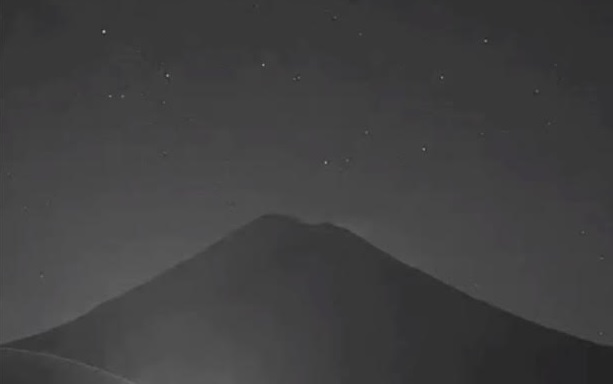 Ruido extraño en las faldas del Popocatépetl llama la atención de lugareños
