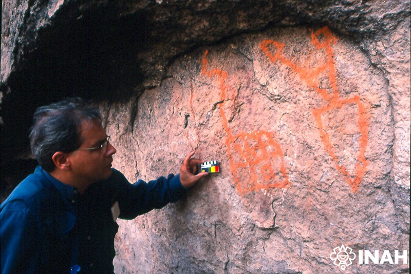 Analizan la relación entre el arte rupestre de Puebla con el de EU