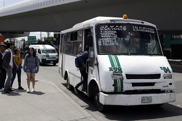 Barbosa solicita a transportistas presenten denuncias por cobro de piso