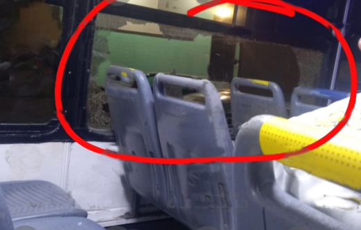 Balean ruta 25 cuando circulaba en calles de Puebla capital