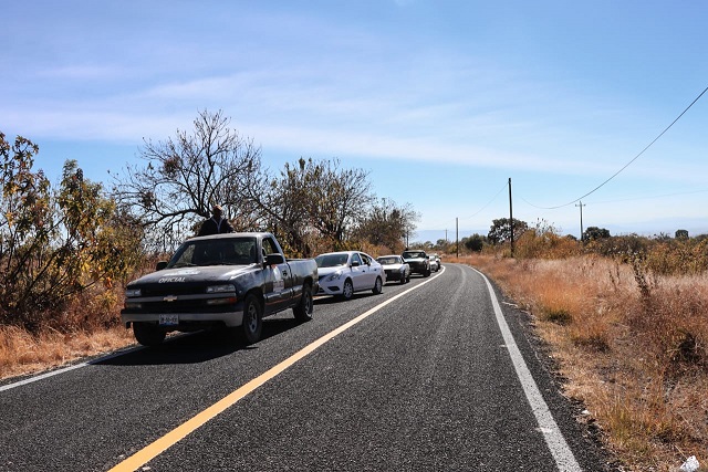 Pobladores a las faldas del volcán exigen nuevas rutas de evacuación