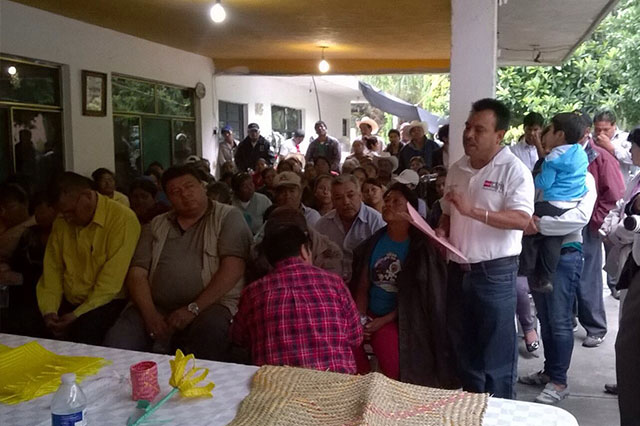 Pobladores de Tepanco apoyan candidatura de Lastiri