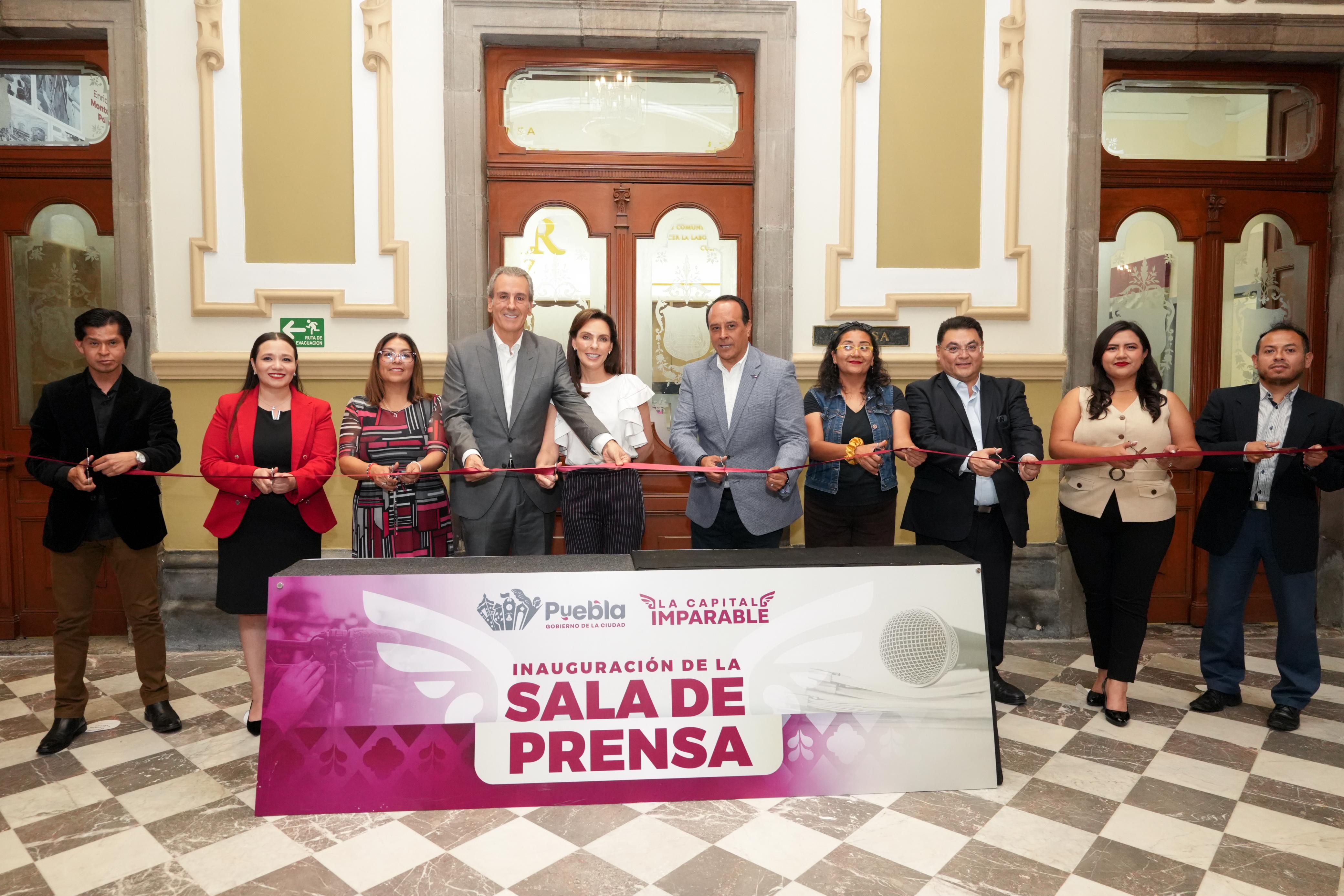 Chedraui reconoce labor de los medios, inauguró Sala de Prensa