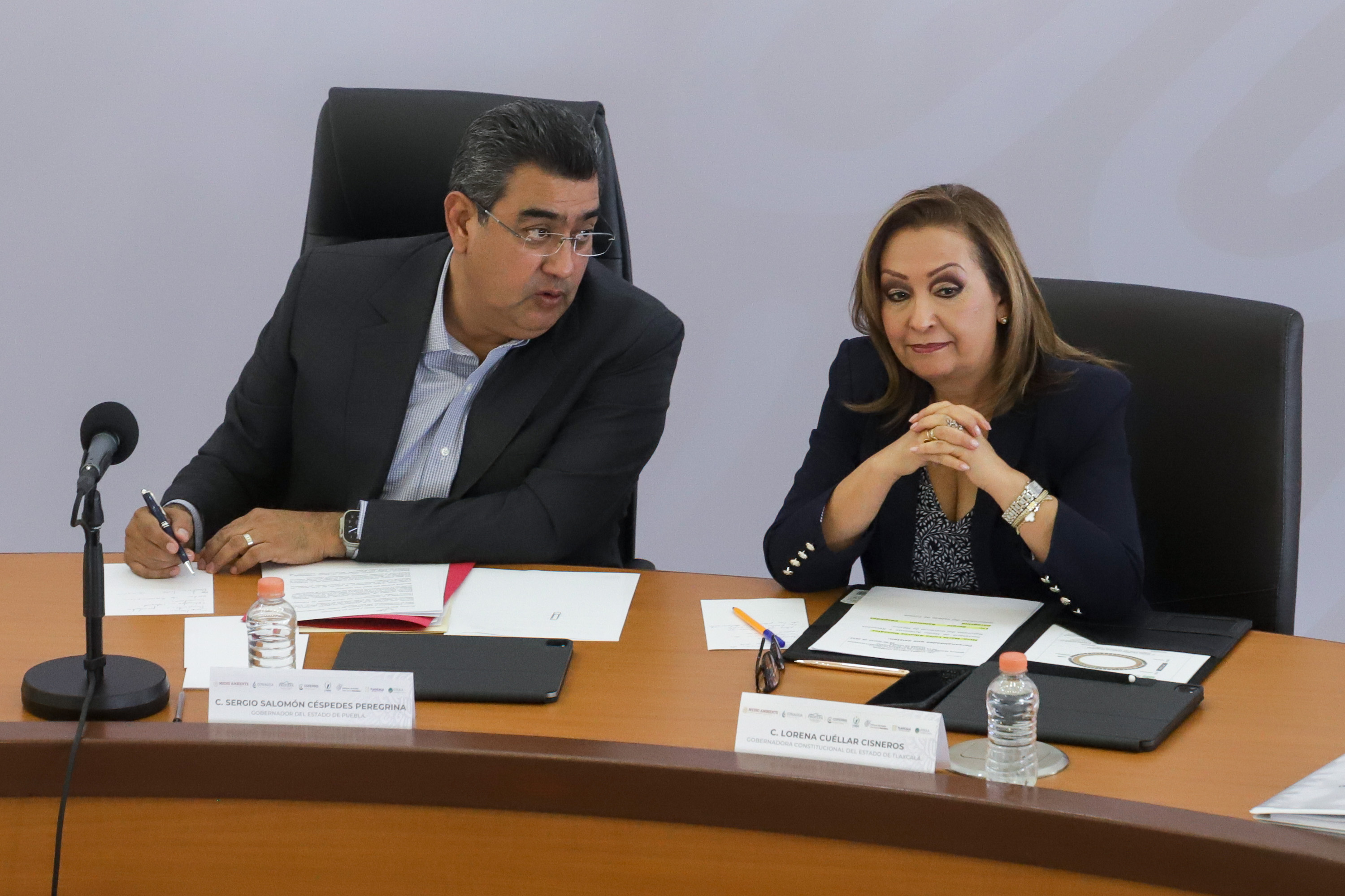 Suman esfuerzos Céspedes y Cuellar para saneamiento del Río Atoyac