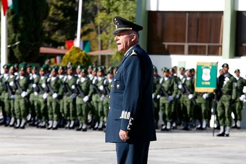 Trasladan a Cienfuegos de Los Ángeles a Nuevo York