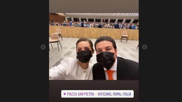 Lo cordial de Mariana Rodríguez no le quita lo valiente ante la Iglesia