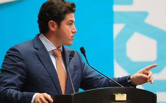 Llama INE a Samuel García a evitar violar la ley en sus discursos