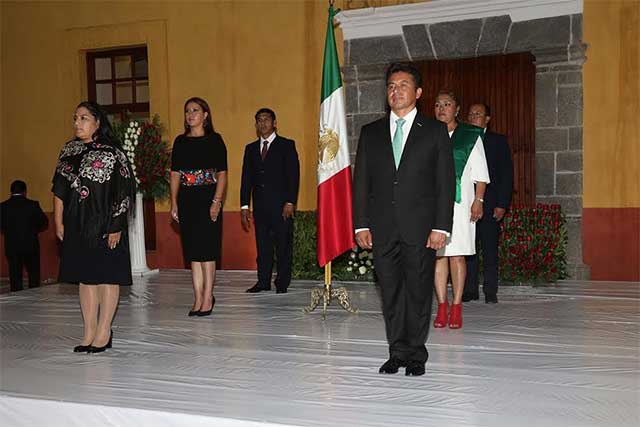 Encabeza presidente de San Andrés la ceremonia del Grito de Independencia