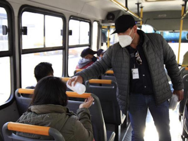 SMT infracciona 52 unidades del transporte público por no respetar sana distancia