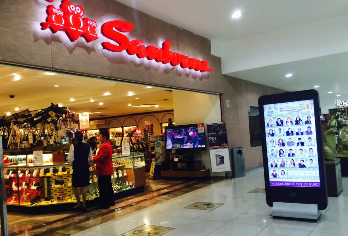 Alistan salida de Sanborns de la Bolsa Mexicana de Valores