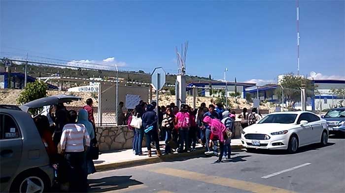 Niegan sanciones por paro de labores en UPN Tehuacán