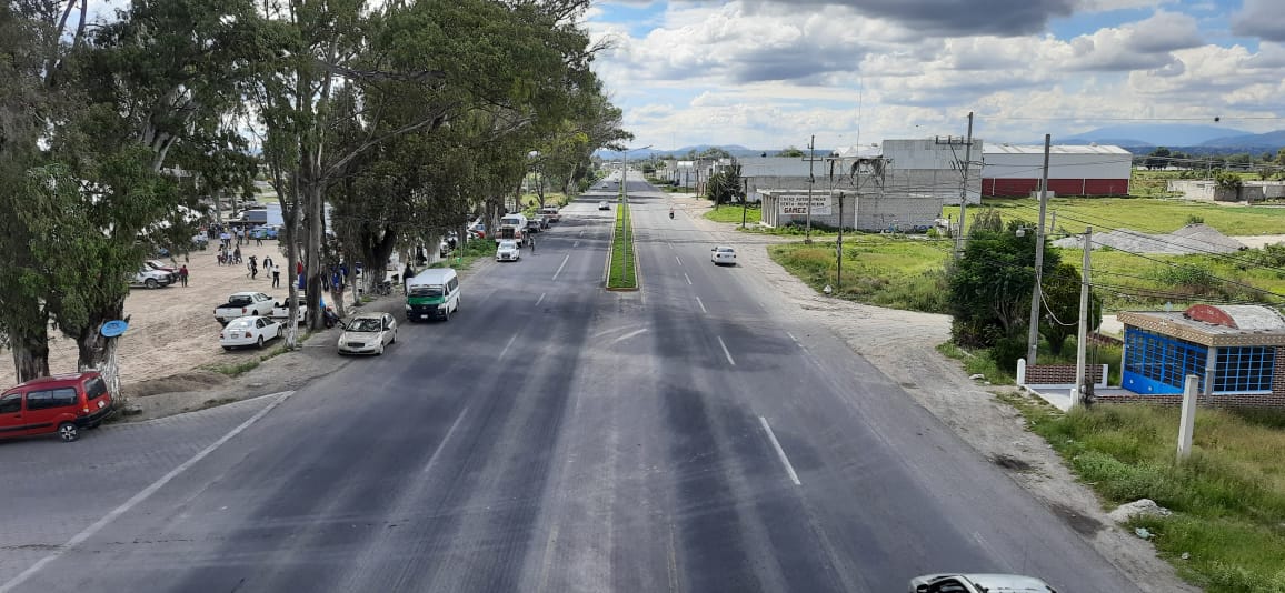 Con violencia roban camioneta en Tecamachalco
