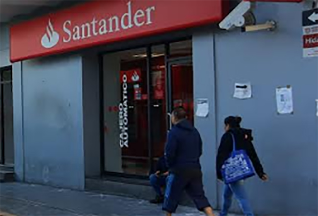 Alertan cuentahabientes de robos dentro de cajeros de bancos en Texmelucan