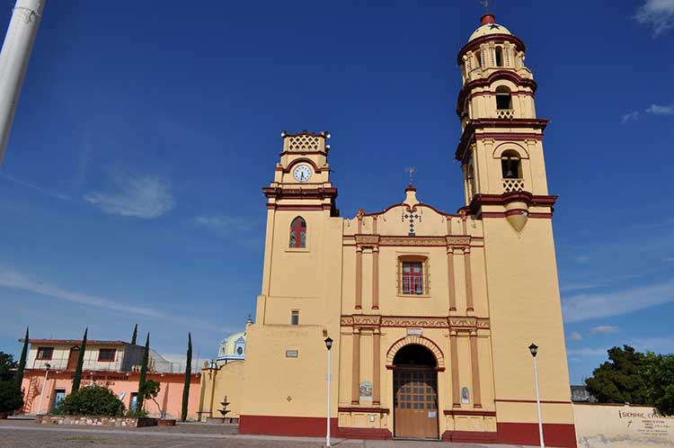 Mitos y leyendas rodean las festividades de Santiago Apóstol en Petlalcingo