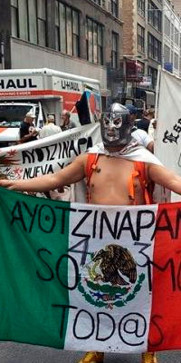 Ahora protestan contra Moreno Valle en el Pride Parade de NY