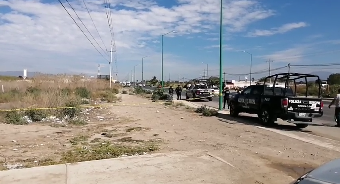 Encuentran bebé muerto a orilla de carretera en Tehuacán