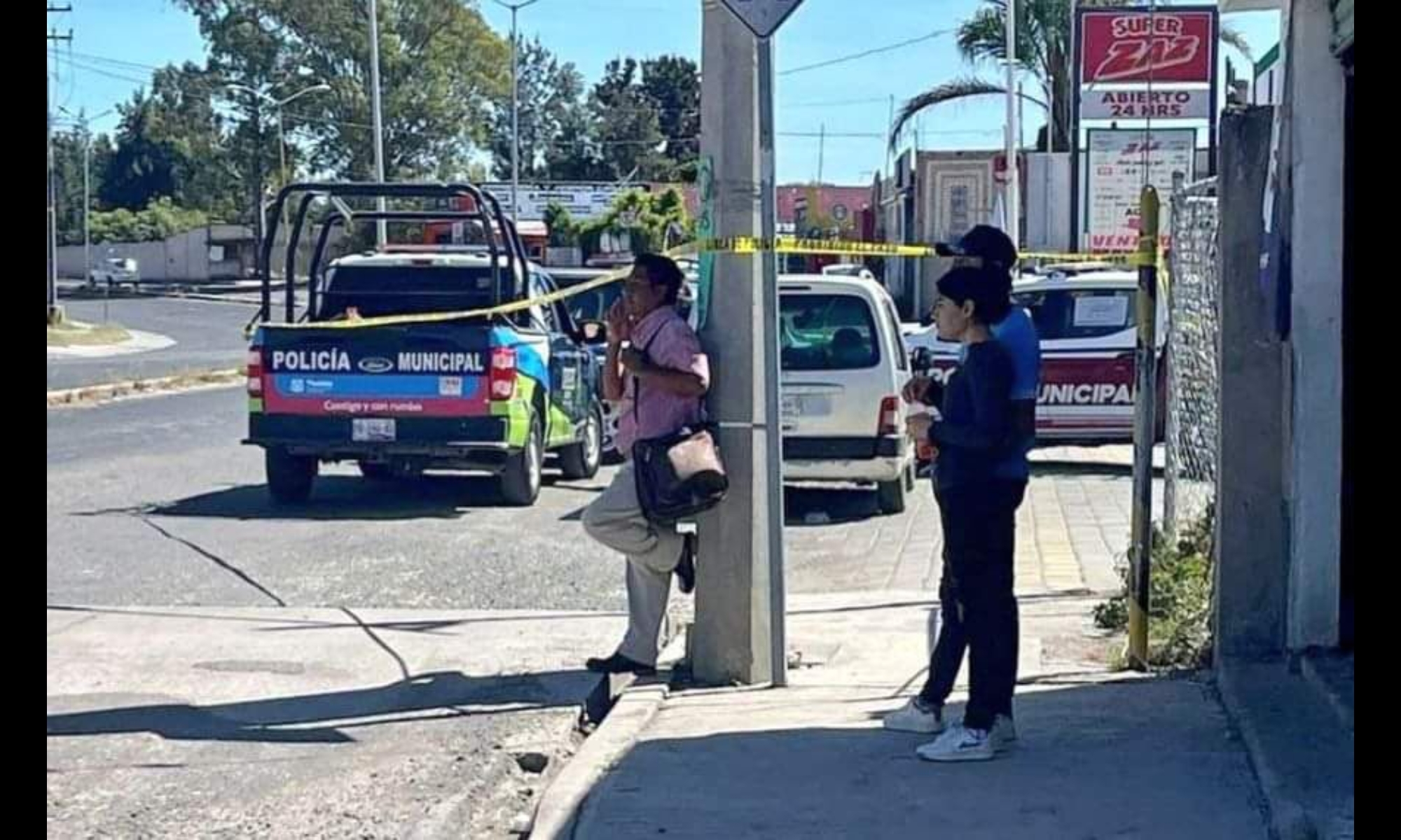 Balean a hombre a bordo de su camioneta en Santo Tomas Chautla 