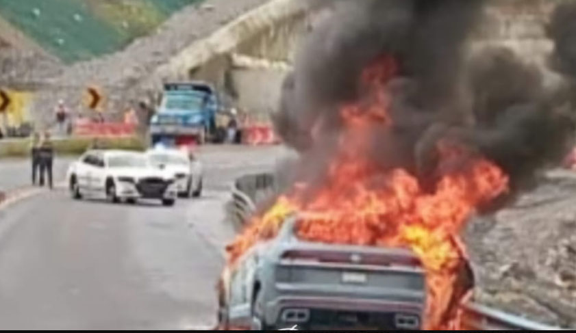 Se incendia auto y cierran parcialmente la autopista México-Tuxpan