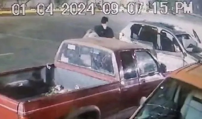 VIDEO Ahora secuestran a suegro de candidata de MC en Guanajuato