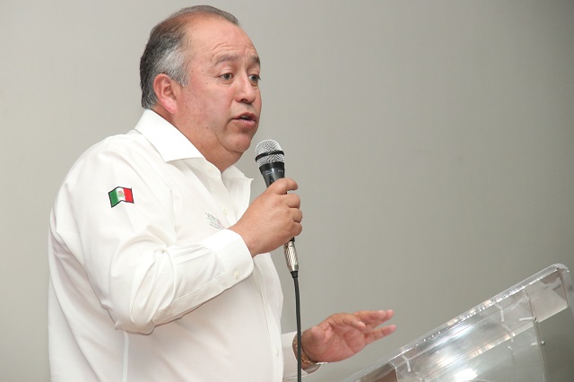 Deja Rivera Sosa dirigencia estatal del PRI previo a proceso interno