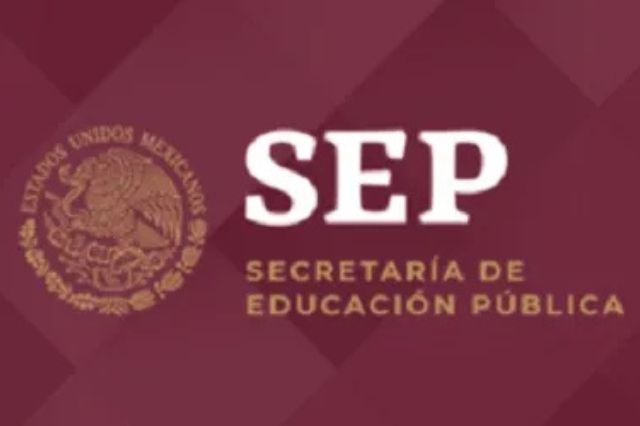Abren vacantes en la SEP con sueldos de hasta 74 mil pesos mensuales