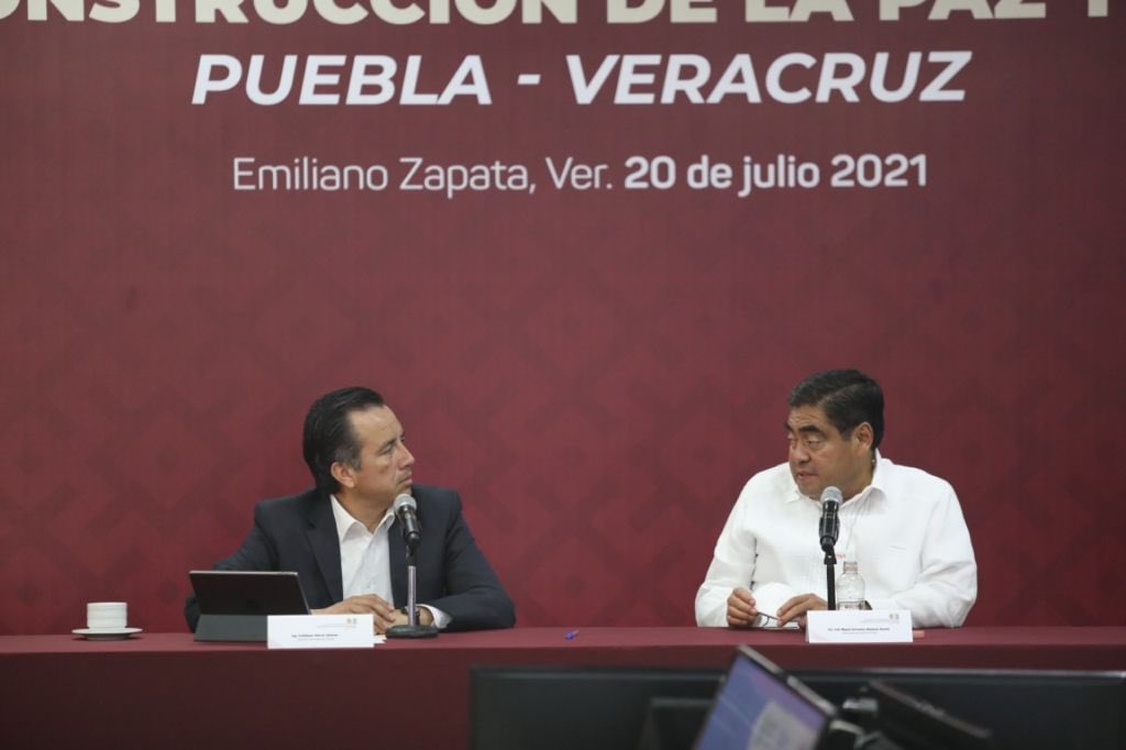 Refrendan Barbosa y Cuitláhuac García convenio de seguridad entre Puebla y Veracruz
