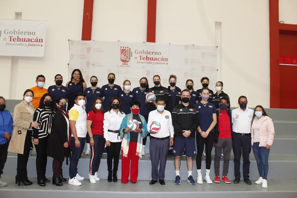 Selección Nacional de Voleibol Femenil se encuentra en Tehuacán  