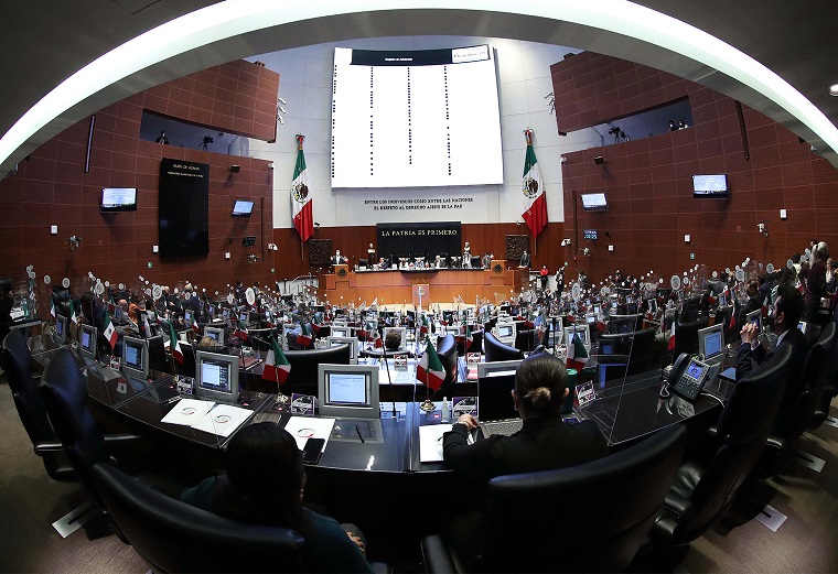 El Senado aprueba la Ley de Revocación de Mandato