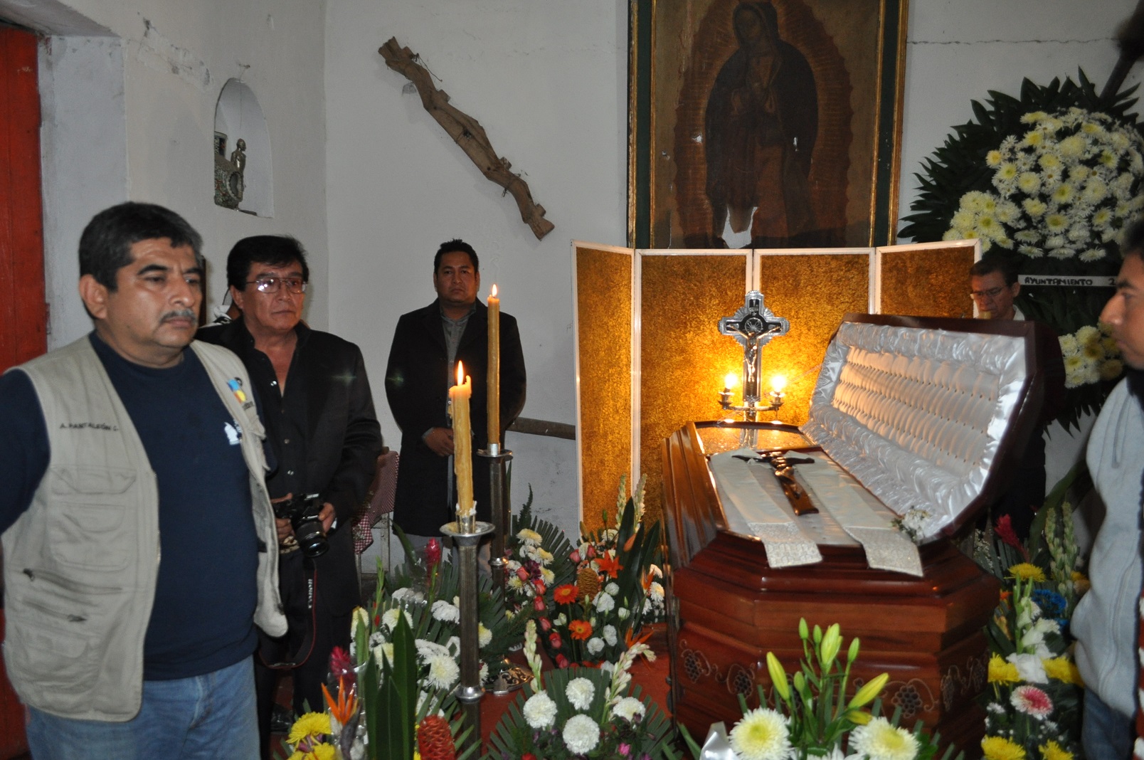 Muere en Acatlán el padre y cronista Senén Mexic