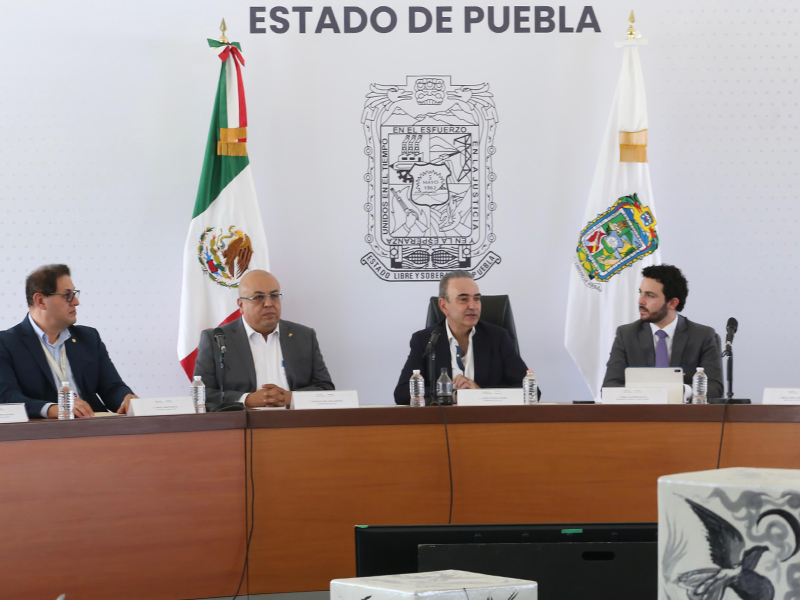 Presentan SEP y Politécnico convocatoria para proceso de admisión en Puebla