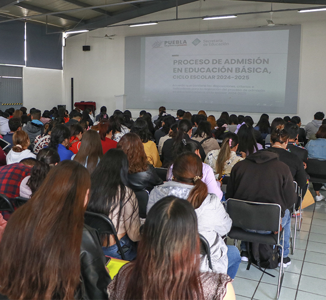 Asigna SEP Puebla 559 plazas definitivas y temporales para docentes