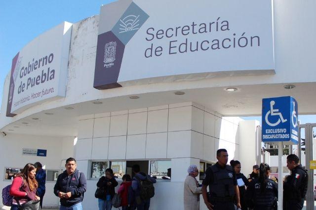 Otorga SEP Puebla educación básica y alfabetización en Ceresos