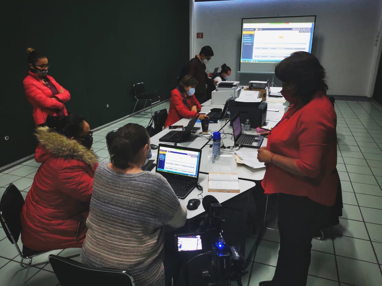 SEP Puebla finaliza proceso de cambio de centros de trabajo de docentes