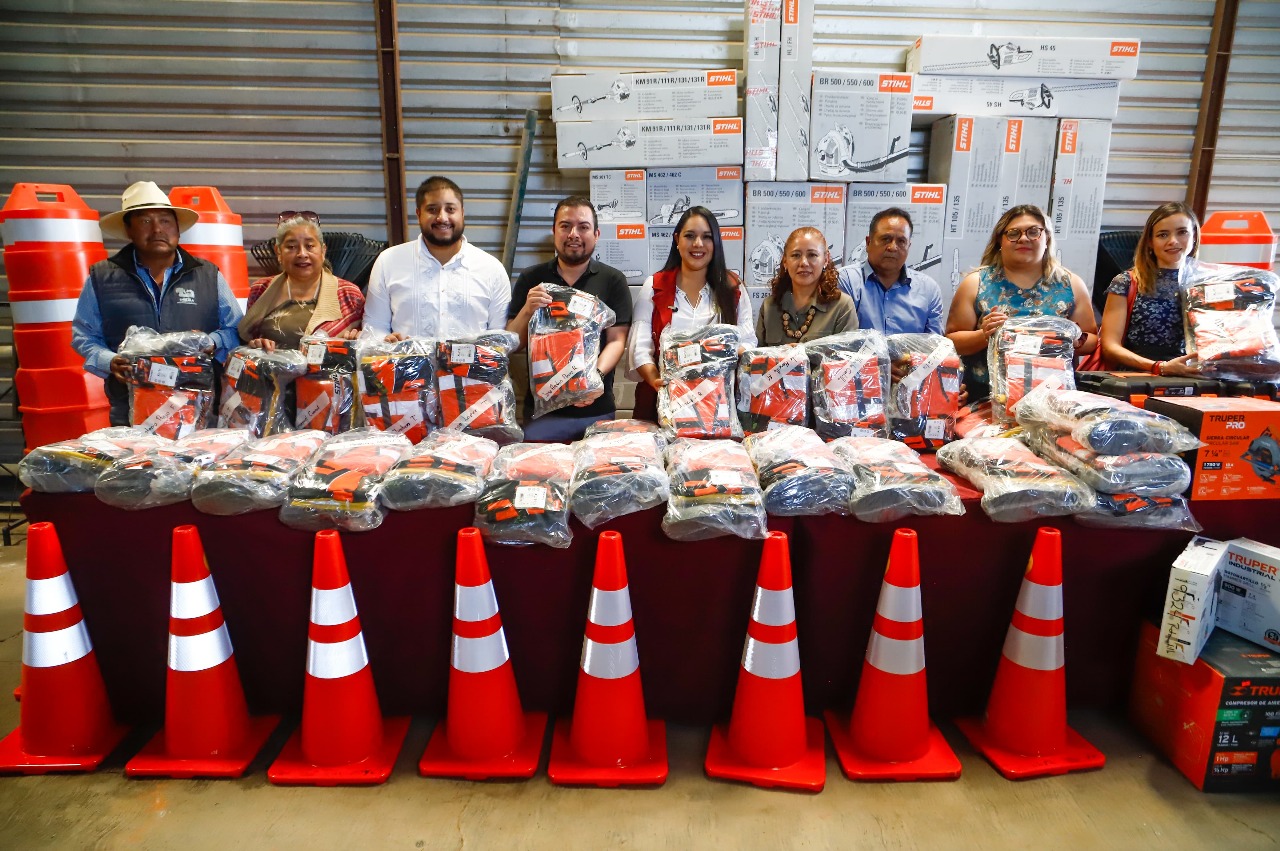 Equipa Tonantzin Fernández a Servicios Públicos Municipales