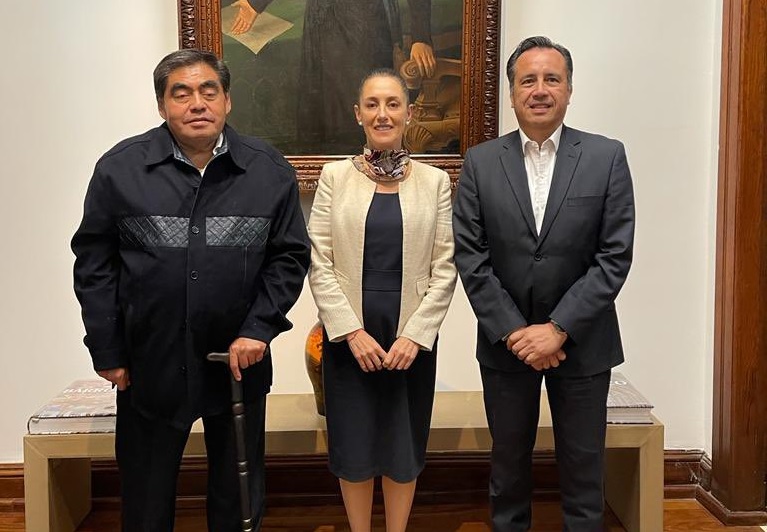 Sheinbaum se reúne con Miguel Barbosa y Cuitláhuac García
