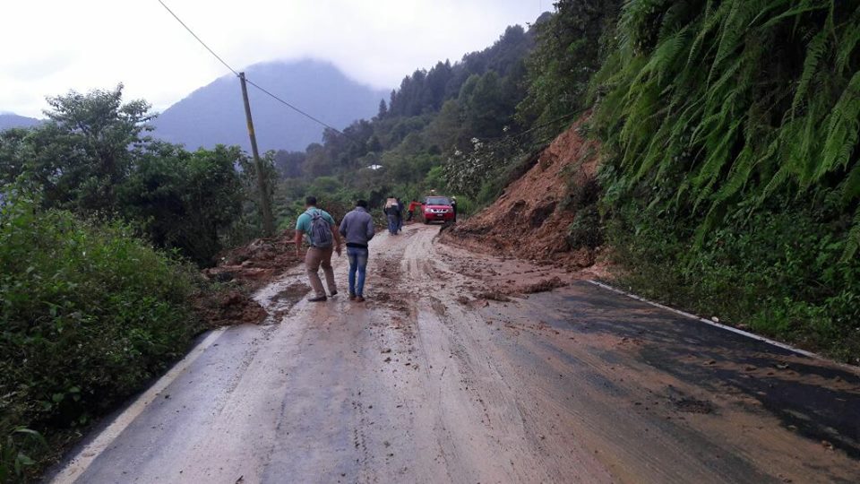 En riesgo más de 14 mil habitantes de Ajalpan por lluvias