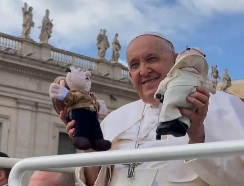 Aleluya: los Simi elaborados en Puebla llegan con el Papa Francisco
