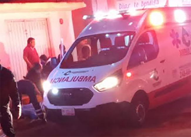 Muere menor en Chiautzingo; vecinos acusan que habría caído a un bache