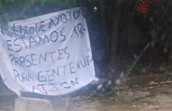 Aparece narcomanta en calles céntricas de Ayotoxco de Guerrero