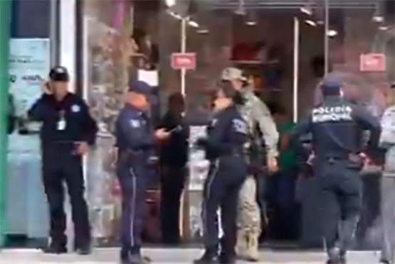 Asalto a banco en plaza Vértice desata fuerte operativo en Tlaxcala