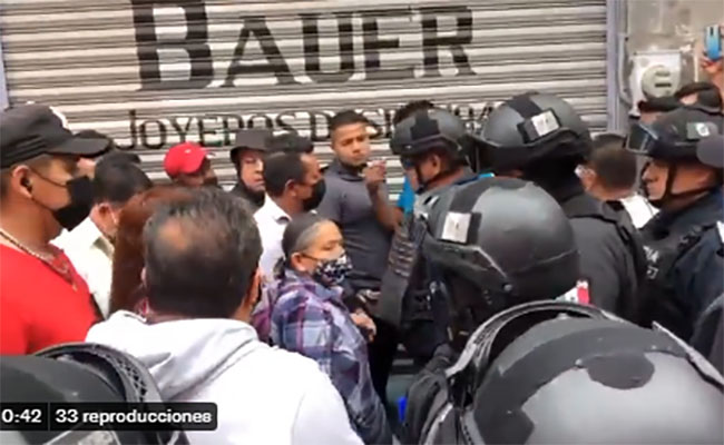 VIDEO Con operativo impiden instalación de ambulantes en el centro de Puebla