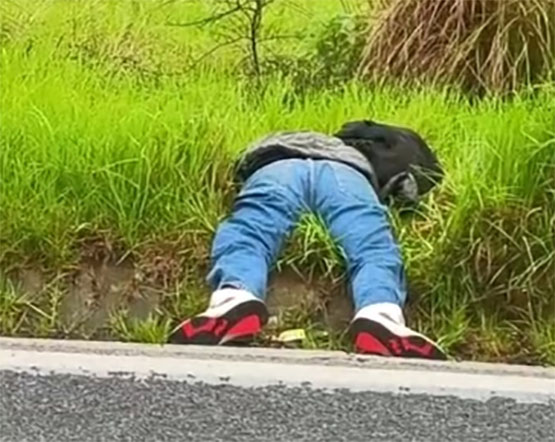 Encuentran a hombre sin vida a un costado de la carretera en Zaragoza