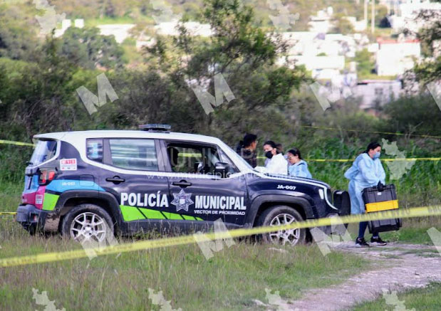 Hallan restos óseos humanos en junta auxiliar de Totimehuacan en Puebla